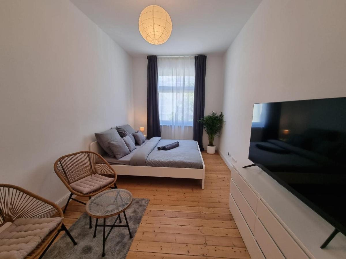 Ferienwohnung Suesse Marie 3 Karlsruhe Exterior foto